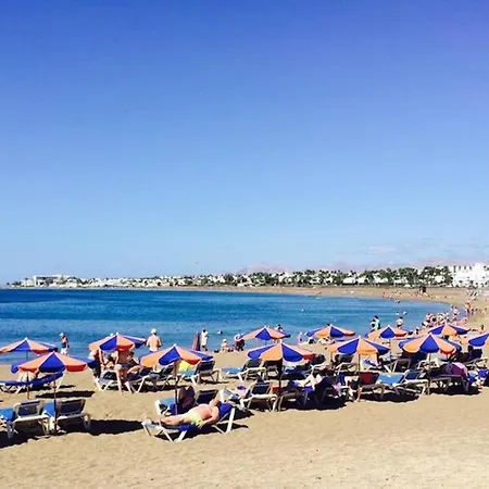 Bandama 15! 2 Bedroom Newly Renovated Bungalow, Los Pocillos, Puerto Del Carmen. *